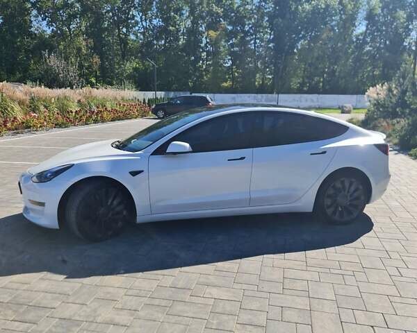 Белый Тесла Модель 3, объемом двигателя 0 л и пробегом 25 тыс. км за 36000 $, фото 11 на Automoto.ua