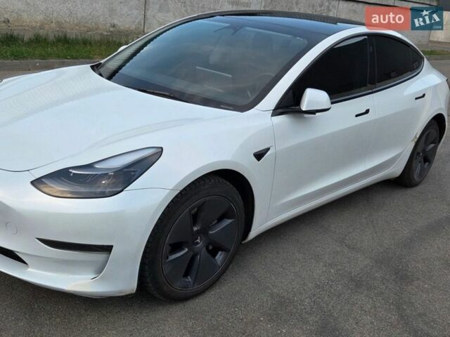 Белый Тесла Модель 3, объемом двигателя 0 л и пробегом 108 тыс. км за 18500 $, фото 12 на Automoto.ua