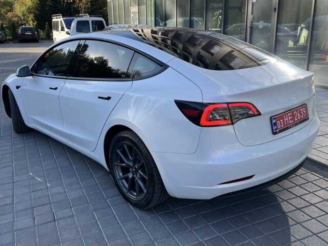 Білий Тесла Модель 3, об'ємом двигуна 0 л та пробігом 52 тис. км за 20300 $, фото 9 на Automoto.ua