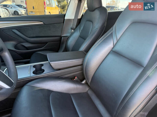 Білий Тесла Модель 3, об'ємом двигуна 0 л та пробігом 32 тис. км за 24000 $, фото 20 на Automoto.ua