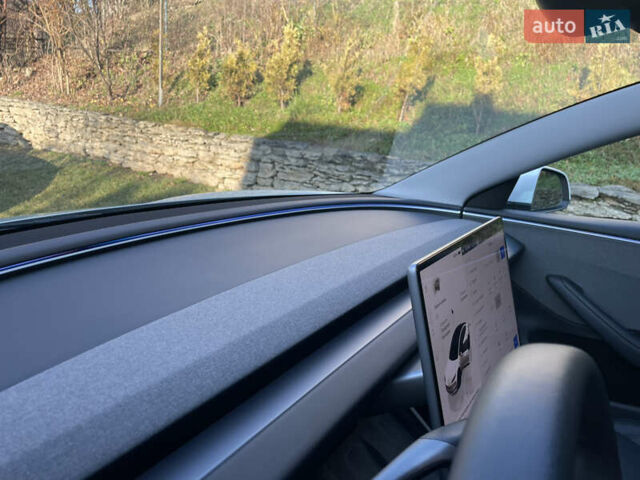 Білий Тесла Модель 3, об'ємом двигуна 0 л та пробігом 45 тис. км за 24000 $, фото 9 на Automoto.ua