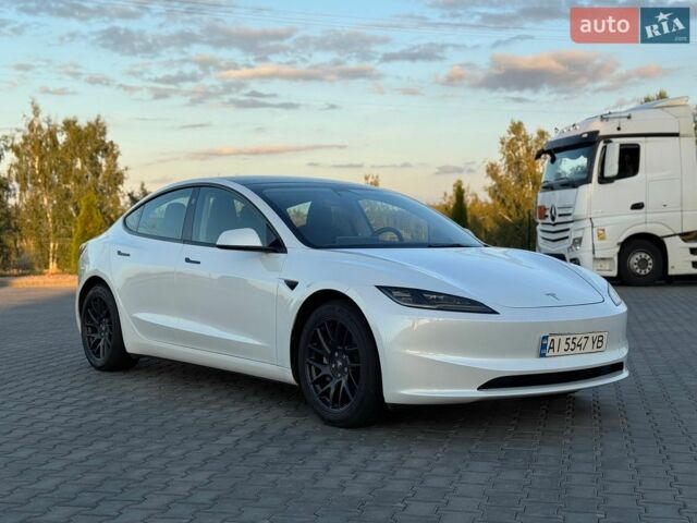 Белый Тесла Модель 3, объемом двигателя 0 л и пробегом 39 тыс. км за 23500 $, фото 16 на Automoto.ua
