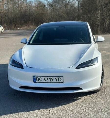 Белый Тесла Модель 3, объемом двигателя 0 л и пробегом 22 тыс. км за 31000 $, фото 1 на Automoto.ua