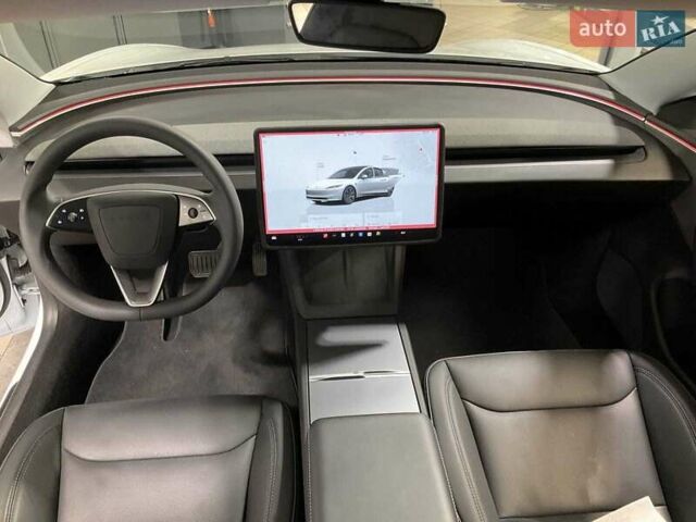 Тесла Модель 3 2024 у Києві на Automoto.ua Білий Тесла Модель 3, об'ємом двигуна 0 л та пробігом 14 тис. км за 28500 $, фото 6 на Automoto.ua