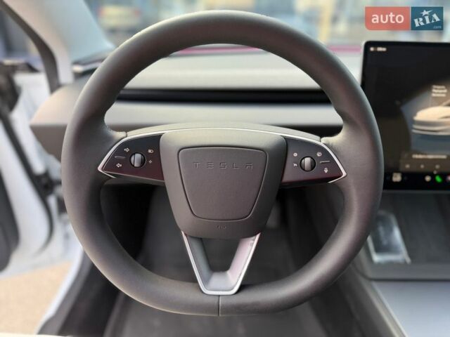Белый Тесла Модель 3, объемом двигателя 0 л и пробегом 9 тыс. км за 32999 $, фото 14 на Automoto.ua