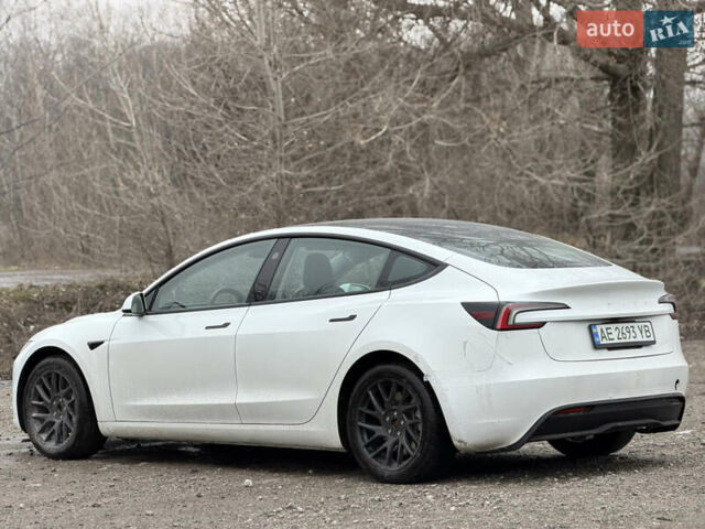 Білий Тесла Модель 3, об'ємом двигуна 0 л та пробігом 20 тис. км за 20999 $, фото 2 на Automoto.ua