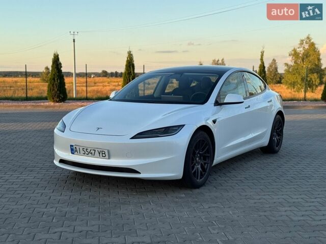 Белый Тесла Модель 3, объемом двигателя 0 л и пробегом 39 тыс. км за 23500 $, фото 25 на Automoto.ua
