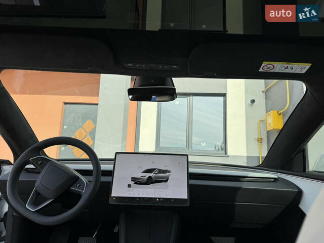 Білий Тесла Модель 3, об'ємом двигуна 0 л та пробігом 1 тис. км за 27700 $, фото 21 на Automoto.ua