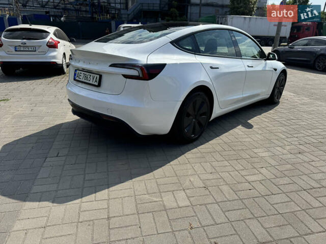 Белый Тесла Модель 3, объемом двигателя 0 л и пробегом 17 тыс. км за 29500 $, фото 12 на Automoto.ua