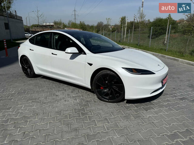 Белый Тесла Модель 3, объемом двигателя 0 л и пробегом 1 тыс. км за 38900 $, фото 10 на Automoto.ua