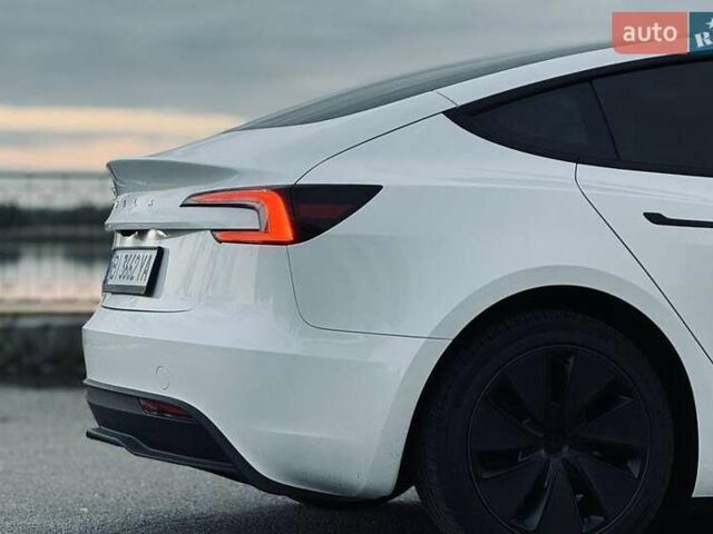 Белый Тесла Модель 3, объемом двигателя 0 л и пробегом 14 тыс. км за 27500 $, фото 24 на Automoto.ua