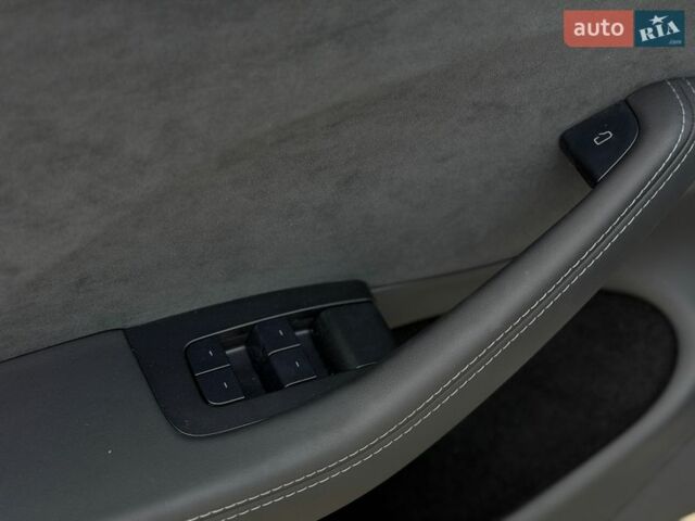 Белый Тесла Модель 3, объемом двигателя 0 л и пробегом 9 тыс. км за 32999 $, фото 9 на Automoto.ua