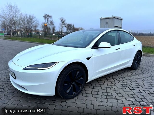 Белый Тесла Модель 3, объемом двигателя 0.33 л и пробегом 2 тыс. км за 32700 $, фото 7 на Automoto.ua
