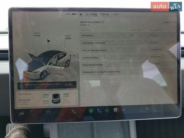 Белый Тесла Модель 3, объемом двигателя 0 л и пробегом 48 тыс. км за 9800 $, фото 8 на Automoto.ua