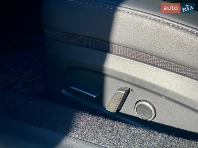 Белый Тесла Модель 3, объемом двигателя 0 л и пробегом 1 тыс. км за 36000 $, фото 20 на Automoto.ua