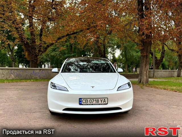 Білий Тесла Модель 3, об'ємом двигуна 0 л та пробігом 6 тис. км за 26999 $, фото 7 на Automoto.ua