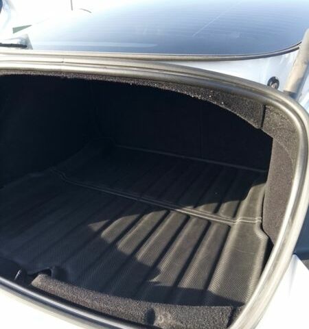 Белый Тесла Модель 3, объемом двигателя 0 л и пробегом 39 тыс. км за 35999 $, фото 4 на Automoto.ua