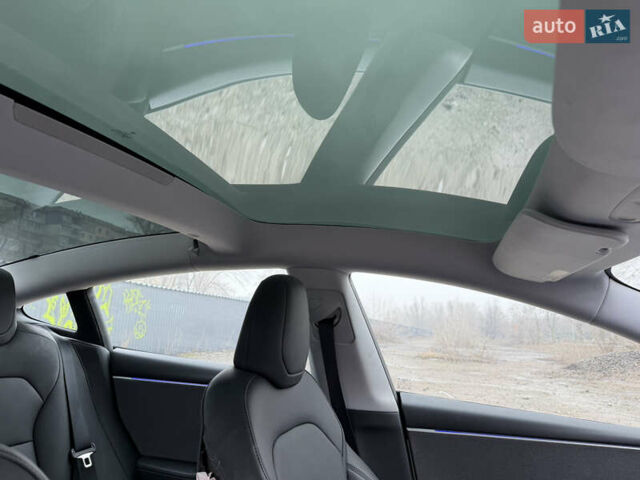 Білий Тесла Модель 3, об'ємом двигуна 0 л та пробігом 20 тис. км за 20999 $, фото 15 на Automoto.ua