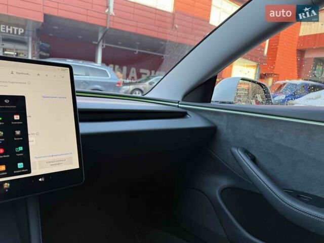 Белый Тесла Модель 3, объемом двигателя 0 л и пробегом 7 тыс. км за 43400 $, фото 37 на Automoto.ua