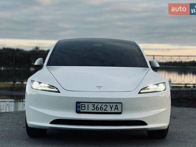 Белый Тесла Модель 3, объемом двигателя 0 л и пробегом 14 тыс. км за 27500 $, фото 2 на Automoto.ua