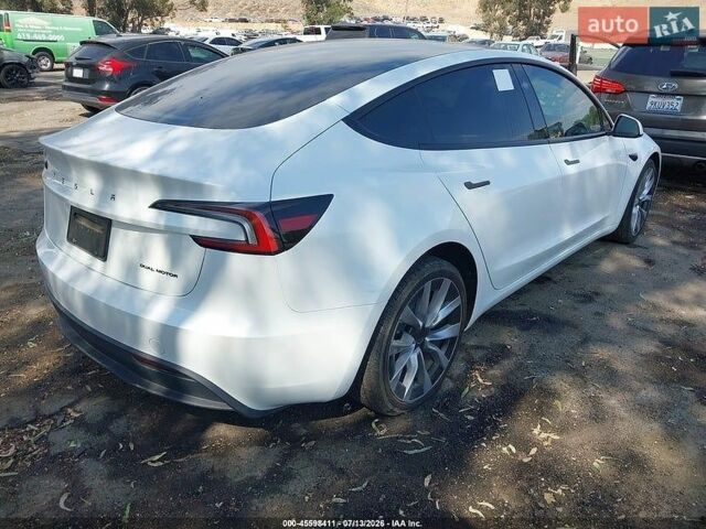 Білий Тесла Модель 3, об'ємом двигуна 0 л та пробігом 39 тис. км за 8700 $, фото 5 на Automoto.ua
