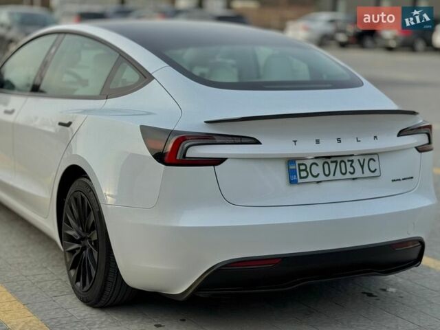 Білий Тесла Модель 3, об'ємом двигуна 0 л та пробігом 20 тис. км за 30999 $, фото 6 на Automoto.ua