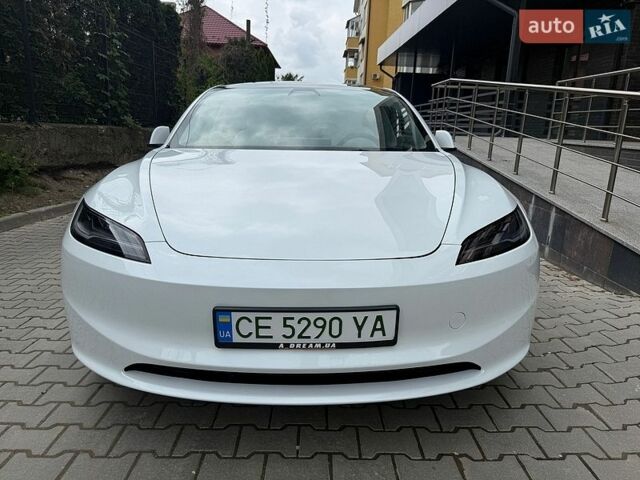 Белый Тесла Модель 3, объемом двигателя 0 л и пробегом 13 тыс. км за 29599 $, фото 3 на Automoto.ua