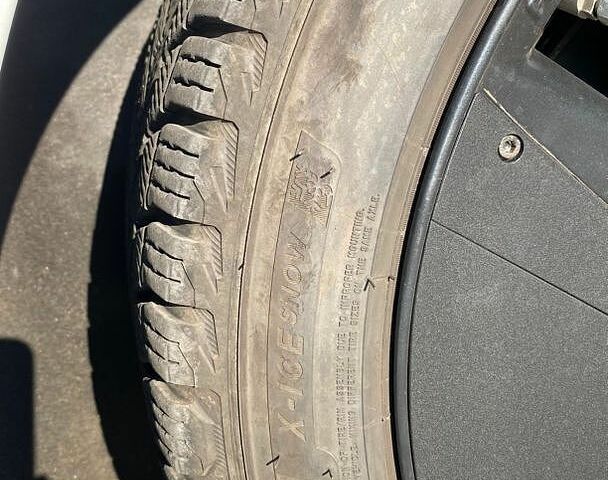 Білий Тесла Модель 3, об'ємом двигуна 0 л та пробігом 52 тис. км за 29000 $, фото 14 на Automoto.ua