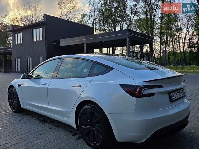Белый Тесла Модель 3, объемом двигателя 0 л и пробегом 20 тыс. км за 32000 $, фото 3 на Automoto.ua