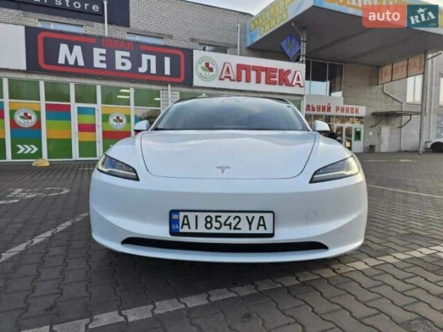 Белый Тесла Модель 3, объемом двигателя 0 л и пробегом 55 тыс. км за 26500 $, фото 10 на Automoto.ua