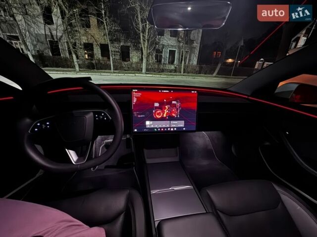 Білий Тесла Модель 3, об'ємом двигуна 0 л та пробігом 27 тис. км за 33800 $, фото 20 на Automoto.ua
