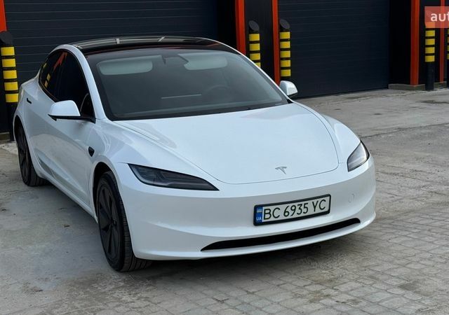 Білий Тесла Модель 3, об'ємом двигуна 0 л та пробігом 34 тис. км за 25300 $, фото 2 на Automoto.ua