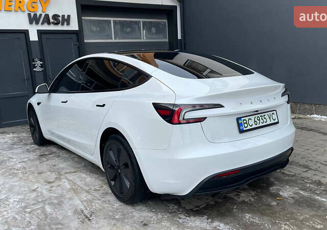 Белый Тесла Модель 3, объемом двигателя 0 л и пробегом 34 тыс. км за 25300 $, фото 34 на Automoto.ua
