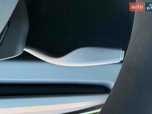 Белый Тесла Модель 3, объемом двигателя 0 л и пробегом 7 тыс. км за 43400 $, фото 20 на Automoto.ua