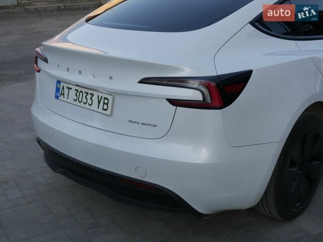 Белый Тесла Модель 3, объемом двигателя 0 л и пробегом 39 тыс. км за 34999 $, фото 19 на Automoto.ua