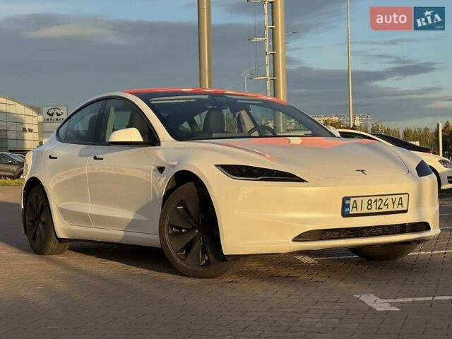 Белый Тесла Модель 3, объемом двигателя 0 л и пробегом 12 тыс. км за 27000 $, фото 1 на Automoto.ua