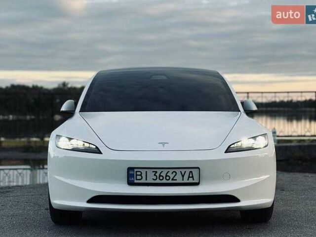Белый Тесла Модель 3, объемом двигателя 0 л и пробегом 14 тыс. км за 27500 $, фото 12 на Automoto.ua