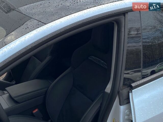 Білий Тесла Модель 3, об'ємом двигуна 0 л та пробігом 20 тис. км за 39999 $, фото 13 на Automoto.ua