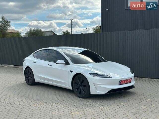 Білий Тесла Модель 3, об'ємом двигуна 0 л та пробігом 32 тис. км за 26000 $, фото 5 на Automoto.ua