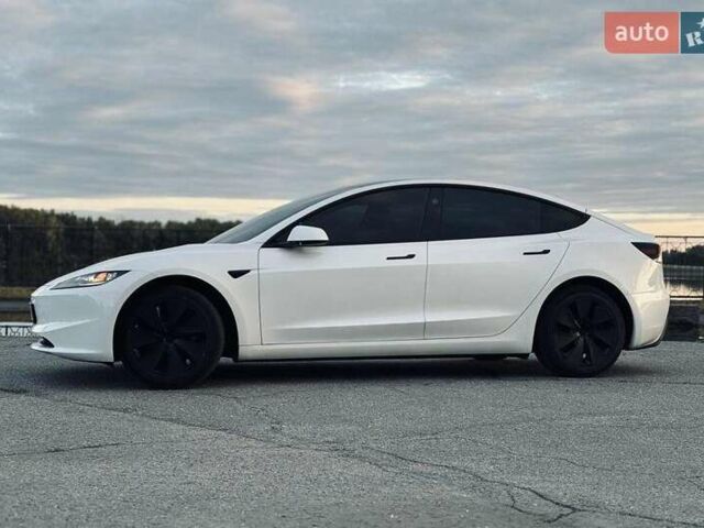 Белый Тесла Модель 3, объемом двигателя 0 л и пробегом 14 тыс. км за 27500 $, фото 19 на Automoto.ua