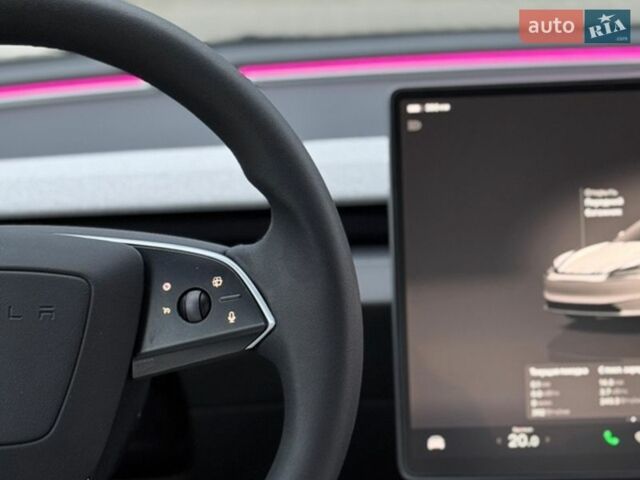 Білий Тесла Модель 3, об'ємом двигуна 0 л та пробігом 20 тис. км за 30999 $, фото 29 на Automoto.ua