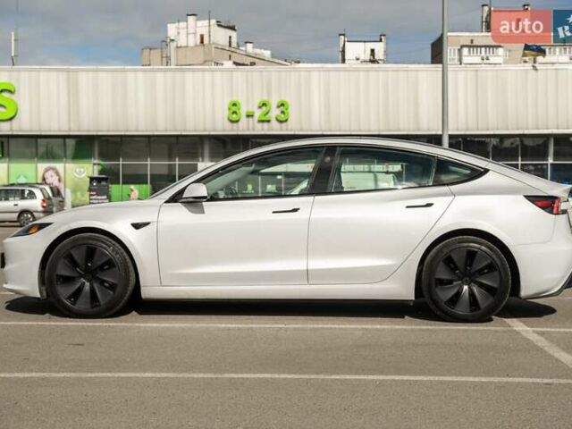 Білий Тесла Модель 3, об'ємом двигуна 0 л та пробігом 27 тис. км за 34000 $, фото 2 на Automoto.ua