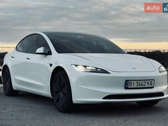 Белый Тесла Модель 3, объемом двигателя 0 л и пробегом 14 тыс. км за 27500 $, фото 13 на Automoto.ua