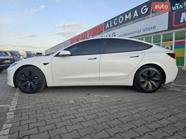 Белый Тесла Модель 3, объемом двигателя 0 л и пробегом 55 тыс. км за 26500 $, фото 12 на Automoto.ua