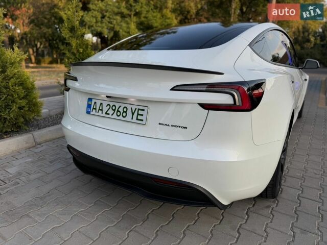 Білий Тесла Модель 3, об'ємом двигуна 0 л та пробігом 24 тис. км за 31999 $, фото 18 на Automoto.ua
