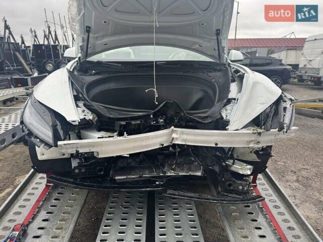 Білий Тесла Модель 3, об'ємом двигуна 0 л та пробігом 3 тис. км за 24500 $, фото 18 на Automoto.ua