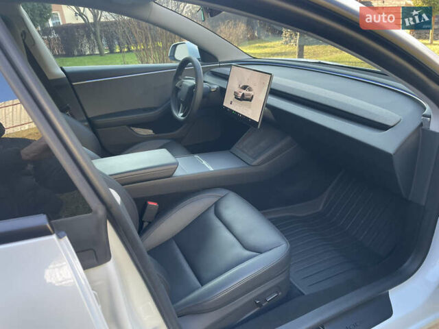 Білий Тесла Модель 3, об'ємом двигуна 0 л та пробігом 45 тис. км за 24000 $, фото 14 на Automoto.ua
