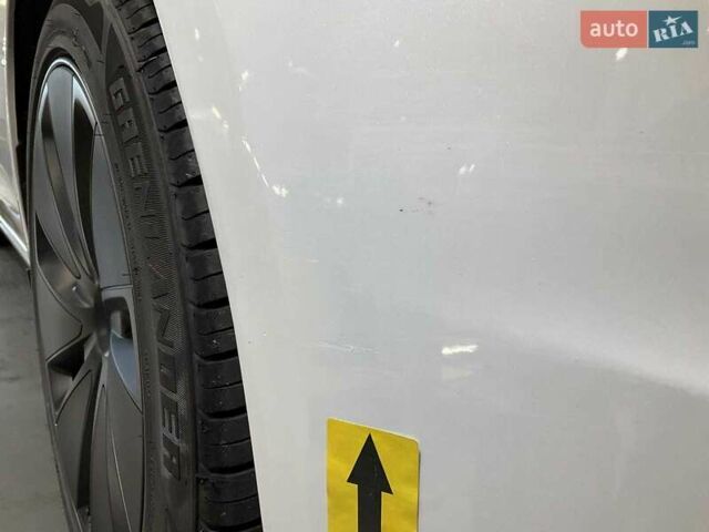 Тесла Модель 3 2024 у Києві на Automoto.ua Білий Тесла Модель 3, об'ємом двигуна 0 л та пробігом 14 тис. км за 28500 $, фото 18 на Automoto.ua