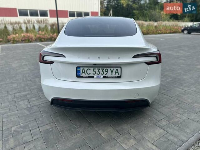 Белый Тесла Модель 3, объемом двигателя 0 л и пробегом 7 тыс. км за 27900 $, фото 3 на Automoto.ua