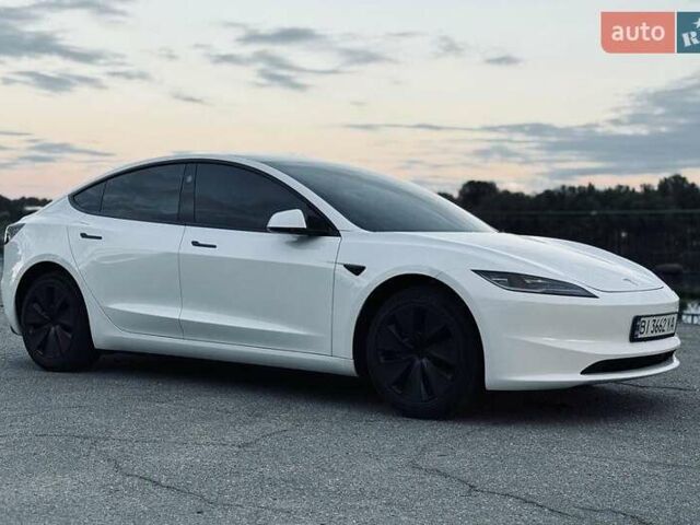 Белый Тесла Модель 3, объемом двигателя 0 л и пробегом 14 тыс. км за 27500 $, фото 20 на Automoto.ua